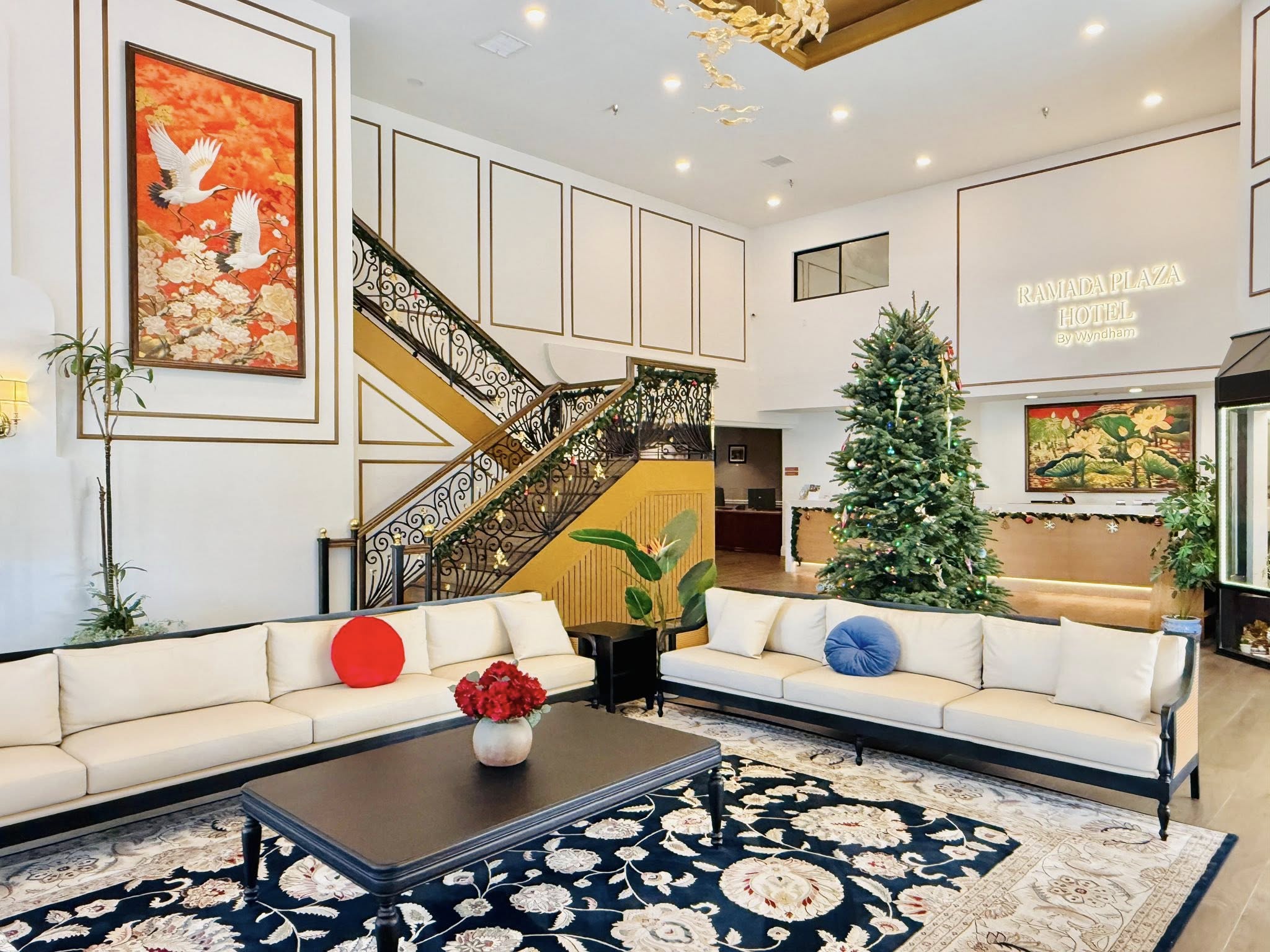 Ramada Lobby