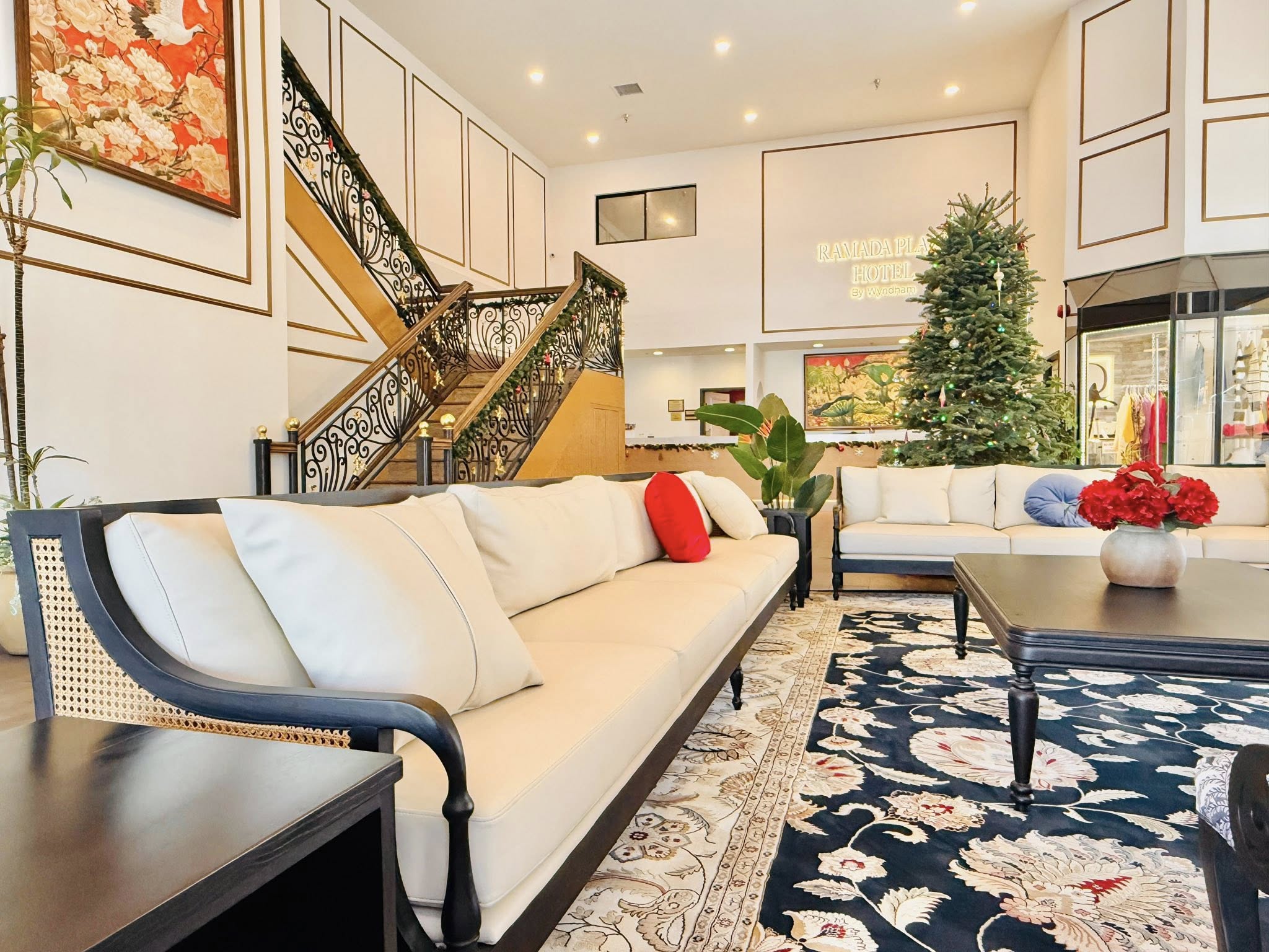 Ramada Lobby