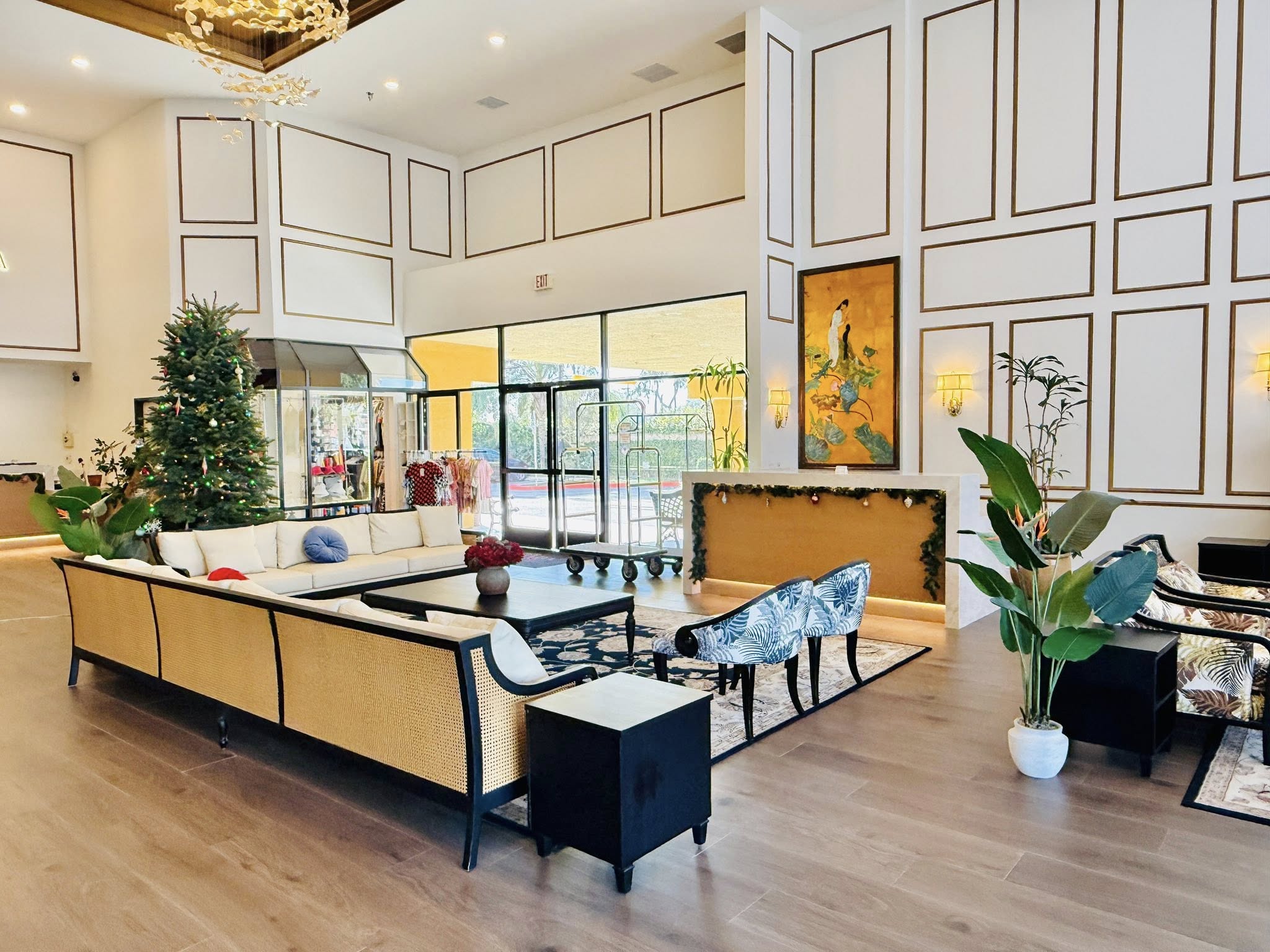 Ramada Lobby
